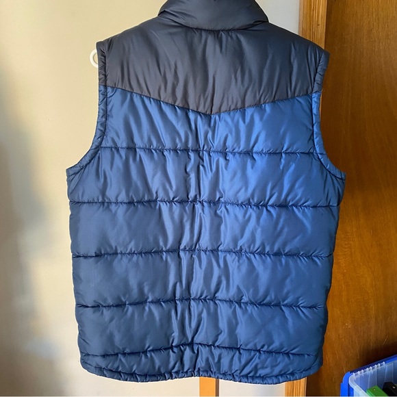 Wind River Puffer Vest - Picture 4 of 5